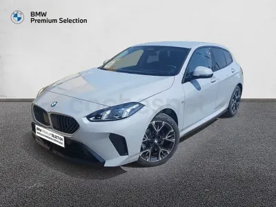 Usado BMW 120 Comfort Edition 170 CV (125 kW) 2025 Gris / plata Utilitario