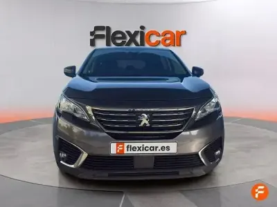 Usado Peugeot 5008 Active 130 CV (95 kW) 2020 Gris SUV