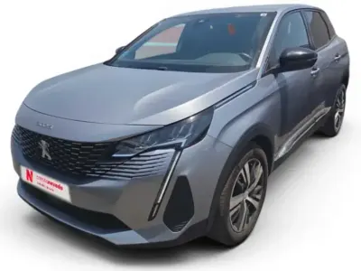 Usado Peugeot 3008 Allure 131 CV (96 kW) 2024 Gris SUV