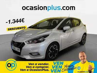 Usado Nissan Micra Acenta 92 CV (67 kW) 2021 Gris Utilitario
