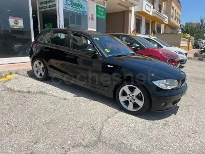 Usado BMW 120 163 CV (119 kW) 2006 Negro Utilitario