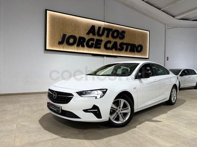 Usado Opel Insignia Business 122 CV (89 kW) 2022 Blanco Berlina