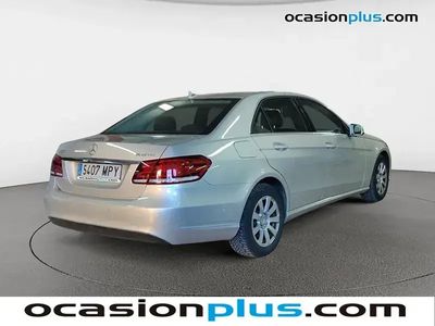 Mercedes E200