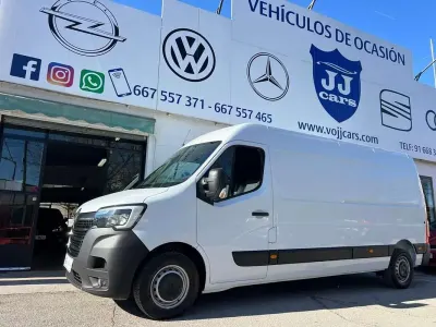 Usado Renault Master 135 CV (99 kW) 2022 Blanco Monovolumen