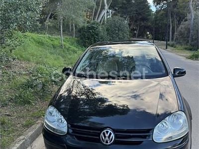 Usado VW Golf IV Sportline 105 CV (77 kW) 2005 Negro Berlina