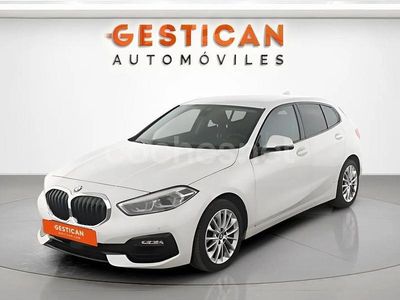 Usado BMW 118 140 CV (102 kW) 2021 Blanco Utilitario