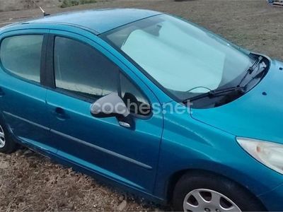 Usado Peugeot 207 75 CV (55 kW) 2007 Azul Berlina