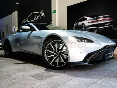 Usado Aston Martin V8 Vantage 510 CV (375 kW) 2021 Gris / plata Coupe