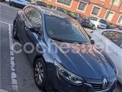 Usado Renault Mégane IV LIMITED 115 CV (84 kW) 2019 Azul Berlina