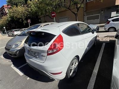 Usado Ford Fiesta Sport 95 CV (69 kW) 2011 Blanco Berlina