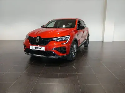 Usado Renault Arkana Techno 145 CV (106 kW) 2025 Rojo SUV