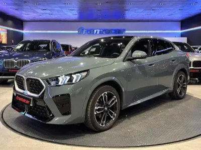 Usado BMW 120 M Sport 163 CV (119 kW) 2025 Verde Utilitario