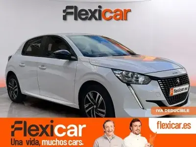 Begagnad Peugeot 208 Active 100 HK (73 kW) 2023 Vit Halvkombi
