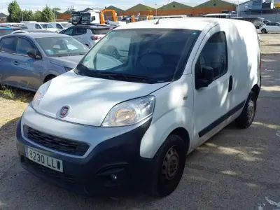 Usado Fiat Fiorino 95 CV (69 kW) 2021 Blanco Monovolumen