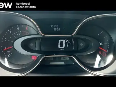 Usado Renault Captur Zen 90 CV (66 kW) 2019 Blanco SUV