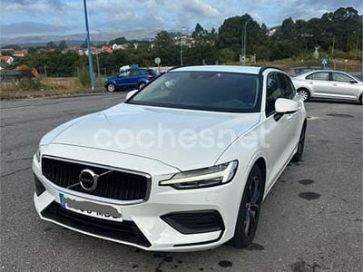 Usado Volvo V60 Momentum 190 CV (139 kW) 2019 Blanco Familiar