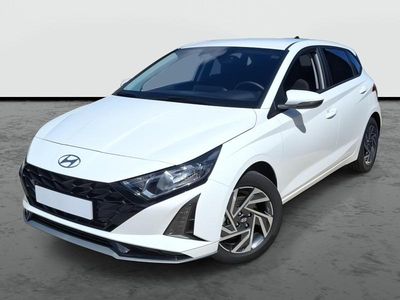 Usado Hyundai i20 100 CV (73 kW) 2025 Blanco atlas Utilitario