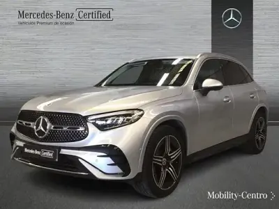 Usado Mercedes GLC220 AMG line 197 CV (144 kW) 2024 Hightechsilber metallic SUV