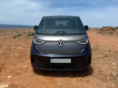 Usado VW ID. Buzz Pro 150 kW (204 CV) 2023 Gris Monovolumen