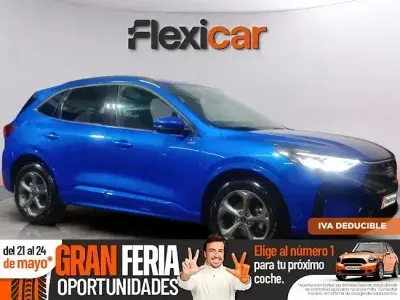 Usado Ford Kuga ST-Line 150 CV (110 kW) 2025 Azul SUV