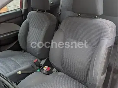 Usado Honda Civic S 100 CV (73 kW) 2003 Rojo Berlina