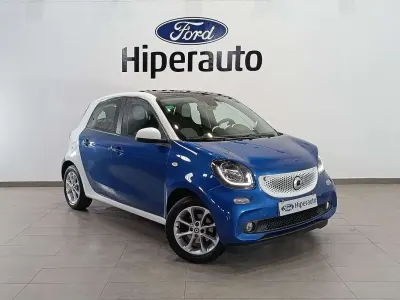 Usado Smart ForFour Passion 90 CV (66 kW) 2020 Azul Utilitario