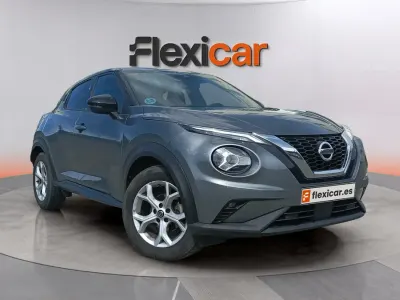 Usado Nissan Juke Acenta 114 CV (83 kW) 2021 Gris SUV