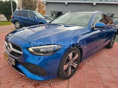 Usado Mercedes C220 200 CV (147 kW) 2022 Azul Familiar