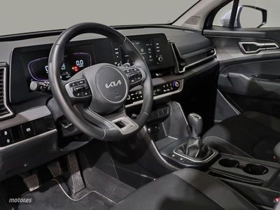Blanco Usado 2024 Kia Sportage SUV | 31.000 € (Un poco caro)