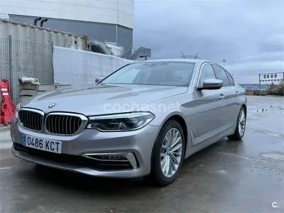 Usado BMW 520 Efficient Dynamics 190 CV (139 kW) 2017 Gris / plata Berlina