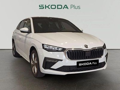 Usado Skoda Scala 116 CV (85 kW) 2024 Blanco Utilitario