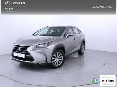 Usado Lexus NX300h Business Edition 197 CV (144 kW) 2017 Gris / plata SUV