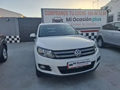 Usado VW Tiguan Business 140 CV (102 kW) 2014 Blanco SUV