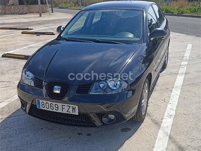 Usado Seat Ibiza 100 CV (73 kW) 2008 Negro Berlina