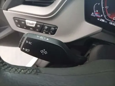 Usado BMW 116 116 CV (85 kW) 2023 Blanco Utilitario