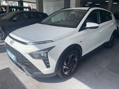 Usado Hyundai Bayon 100 CV (73 kW) 2023 Blanco SUV