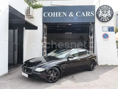 Usado Maserati Quattroporte GT 400 CV (294 kW) 2007 Negro Berlina