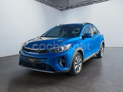 Usado Kia Stonic 84 CV (61 kW) 2021 Azul SUV
