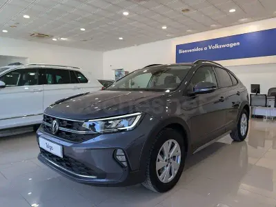 Usado VW Taigo Life 110 CV (80 kW) 2022 Gris / plata SUV
