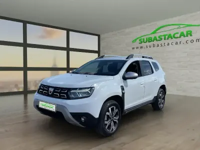 Begagnad Dacia Duster Prestige 115 HK (84 kW) 2022 Vit SUV