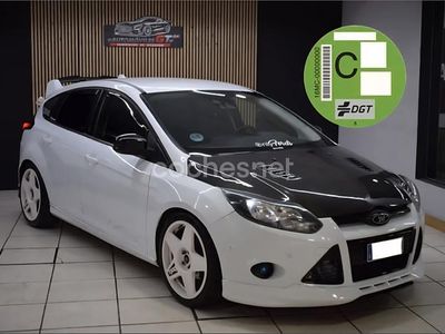 Usado Ford Focus 125 CV (91 kW) 2012 Blanco Berlina
