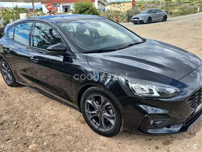 Usado Ford Focus ST-Line 125 CV (91 kW) 2020 Negro Berlina