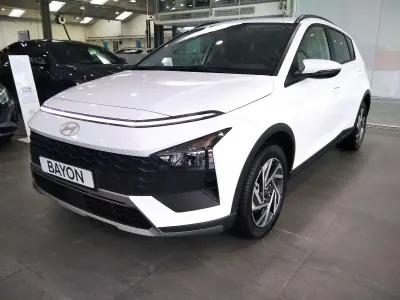 Nuevo Hyundai Bayon 100 CV (73 kW) 2025 Blanco SUV