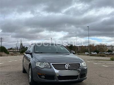 Gris / plata Usado 2007 VW Passat Advance Familiar | 4990 € (Precio justo)
