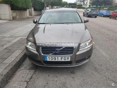 Usado Volvo S80 Executive 185 CV (136 kW) 2006 Marrón Berlina