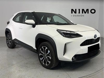 Usado Toyota Yaris Hybrid Active 116 CV (85 kW) 2021 Blanco perlado iceberg