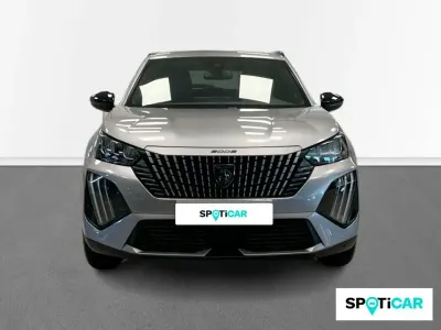 Usado Peugeot 2008 Allure 100 CV (73 kW) 2024 Gris SUV