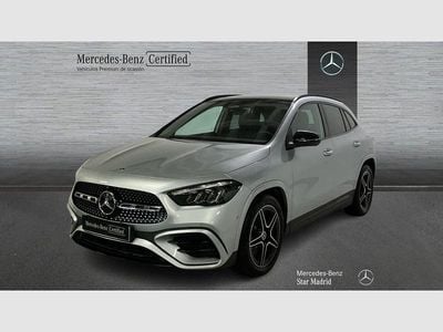 Gris / plateado Usado 2025 Mercedes GLA200 SUV | 41.990 € (Buen precio)