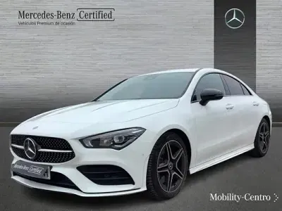 Usado Mercedes CLA200 AMG line 150 CV (110 kW) 2023 Blanco Coupe