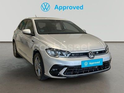 Gris / plata Usado 2024 VW Polo R-line Berlina | 25.990 € (Caro)